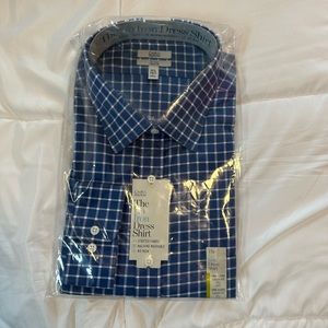 NWT Men’s Croft & Barrow Blue Dress Shirt. Size 18.5, 34-35.
